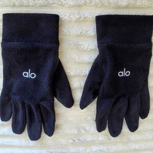 Alo Black Fleece Gloves